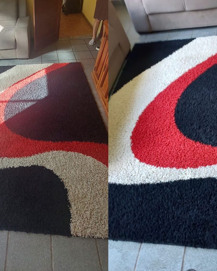 Antes e depois da limpeza de um tapete felpudo colorido